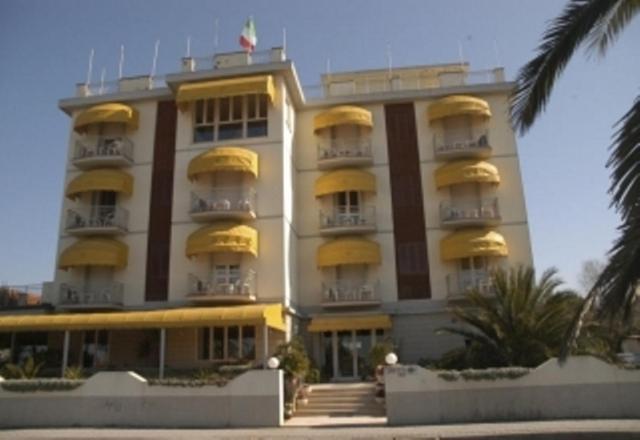 Hotel Alk Marina di Pietrasanta Zewnętrze zdjęcie